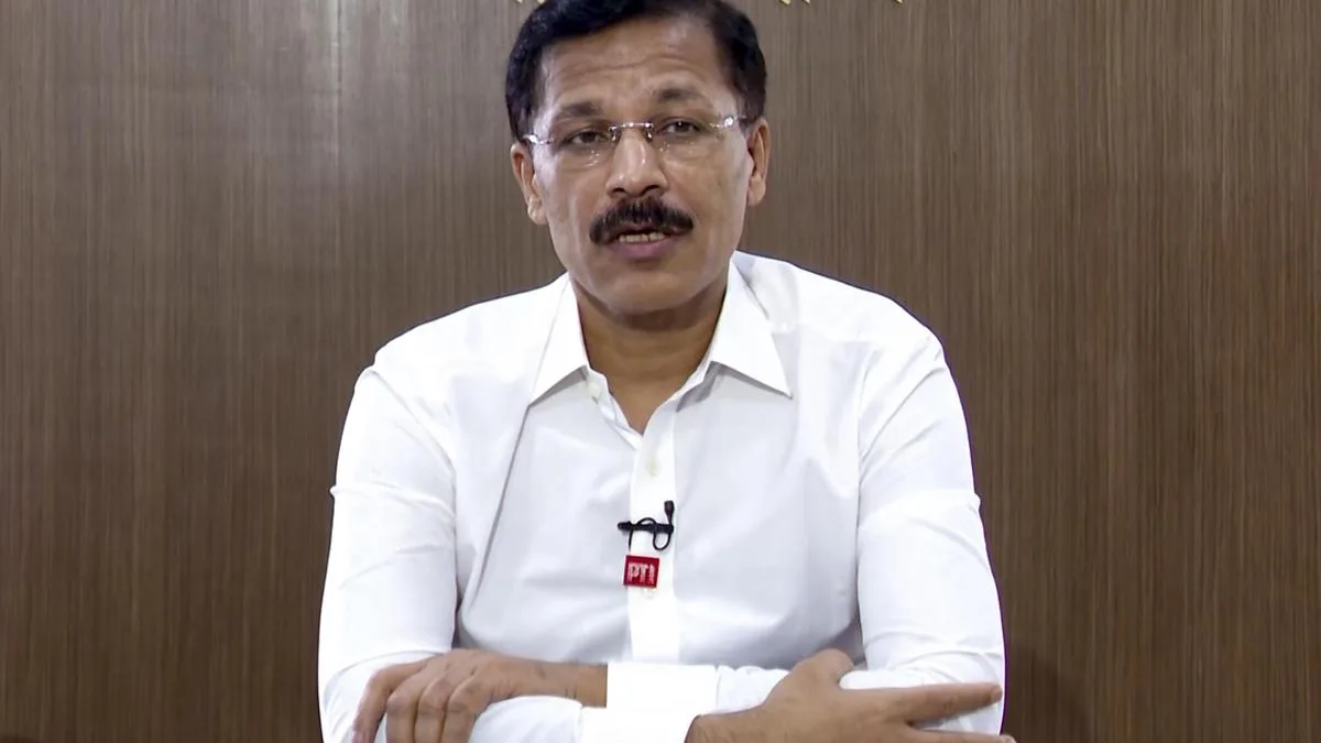 Maharashtra Forms Inquiry Commission to Investigate MPSC Exam Leaks