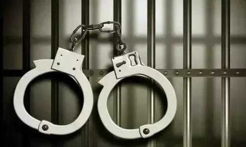 Telangana Bootlegger Arrested in Beed for Liquor Trafficking