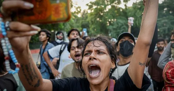 भारतातील विरोध प्रदर्शने 'एक मिलियन विद्रोह' दर्शवतात