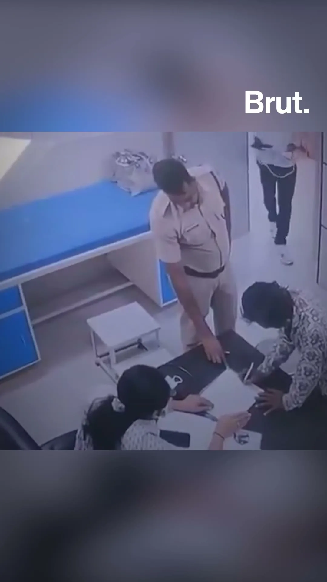 Wardha Doctor Assaulted by Accused During Medical Exam