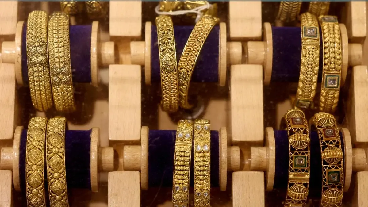 Gold Prices Surge on October 27: Key Rates Across Major Cities