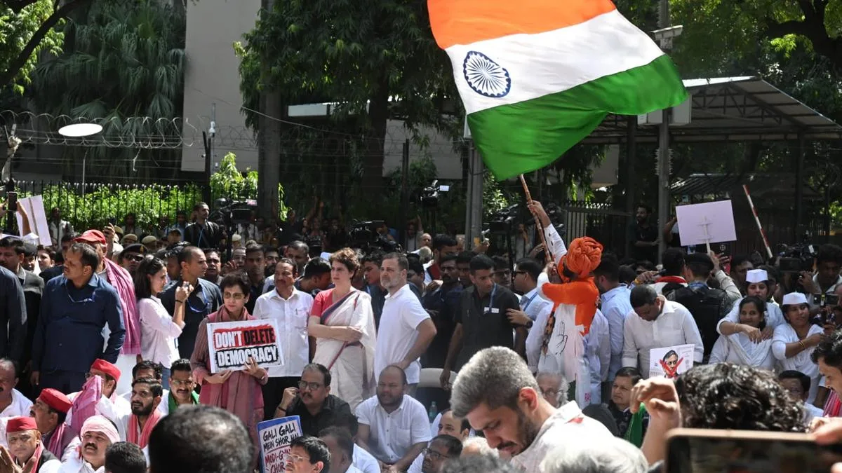 दिल्लीतील INDIA ब्लॉकचा विरोध मार्च, आमदारांची अटक
