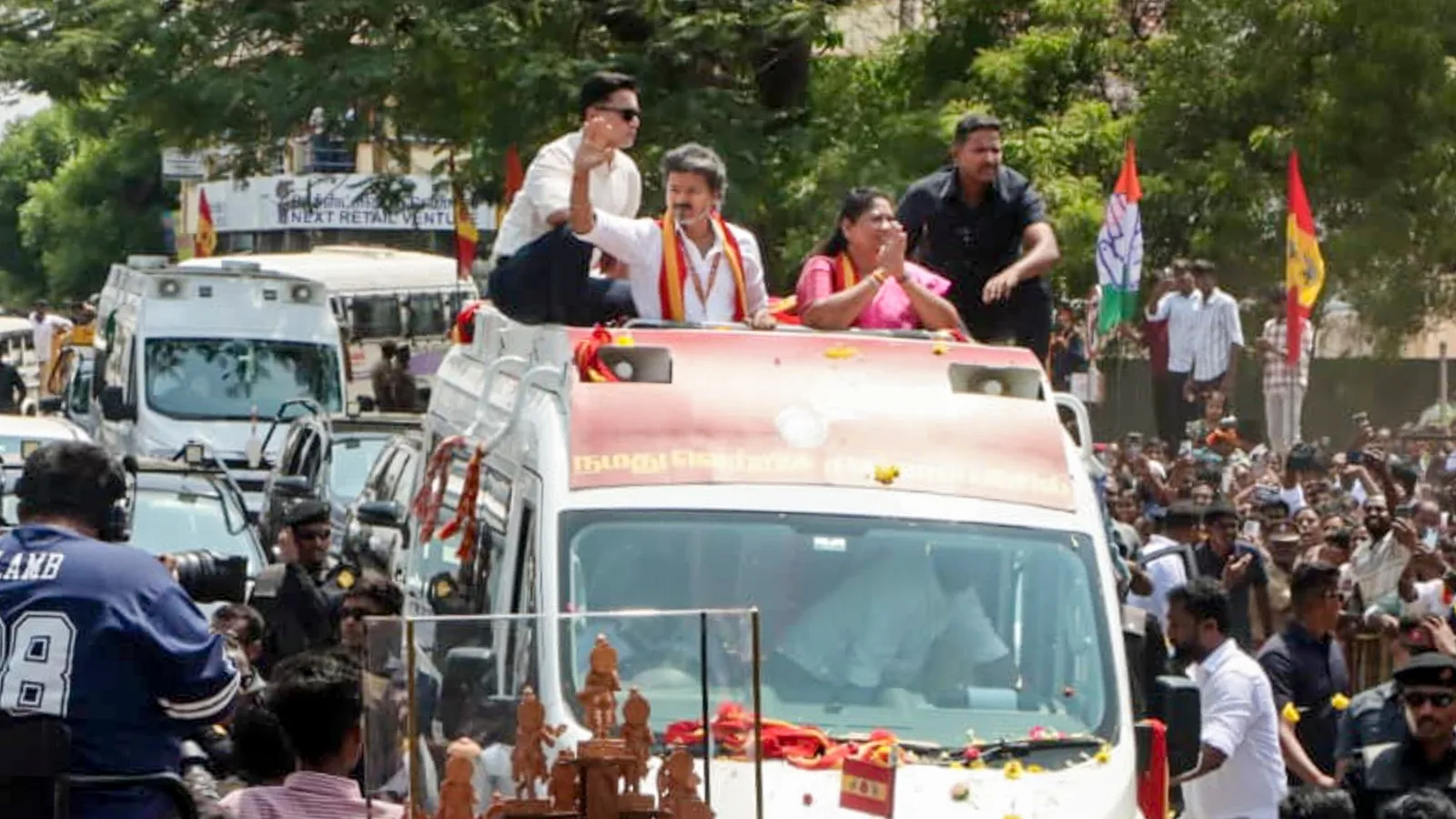 टीवीकेने धारापुरम आणि मदुरंतकम उपचुनावांमध्ये विजय मिळवला