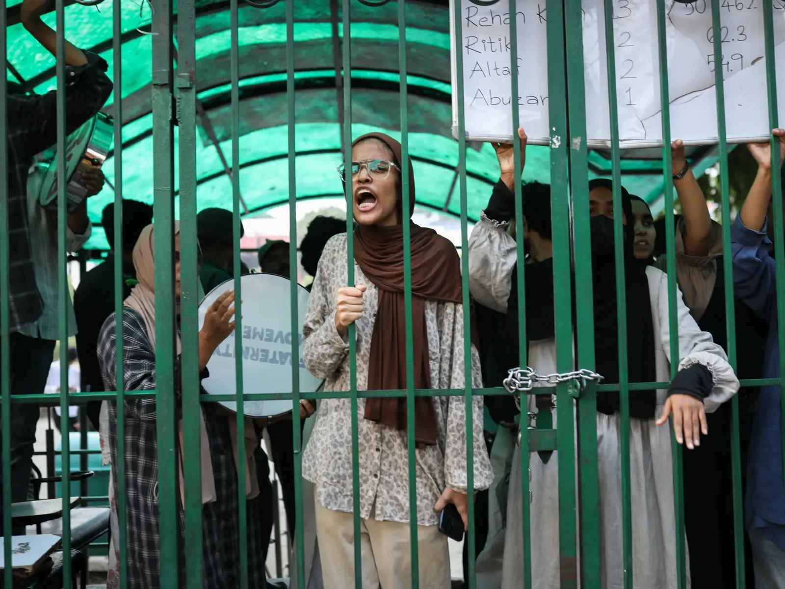 Jamia Millia Islamia Students Demand Union Elections After 20 Years