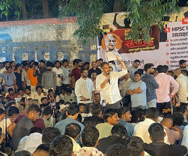 Maharashtra MPSC Aspirants Protest for 8th Day Over Paper Leaks