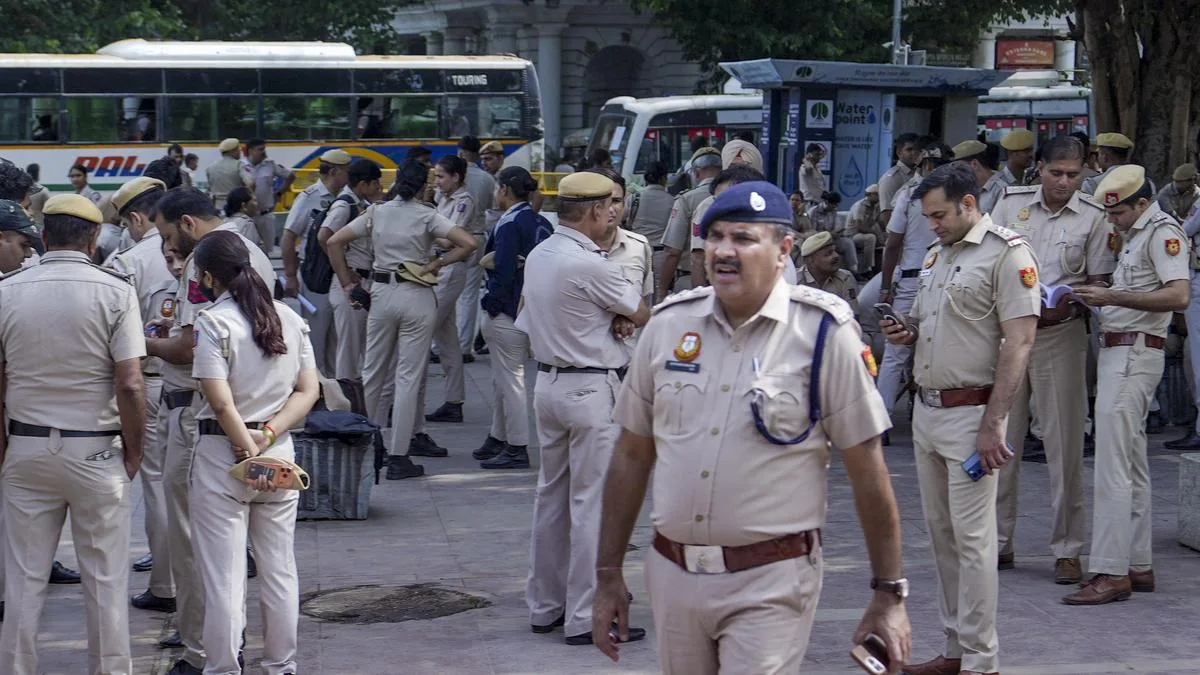 CJP का तिरंगा मार्च, पुलिस की सख्ती के बीच