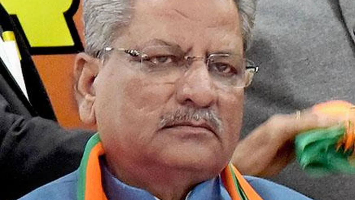 Keralam Governor's Vegetarian Ban Ignites Food Purity Debate