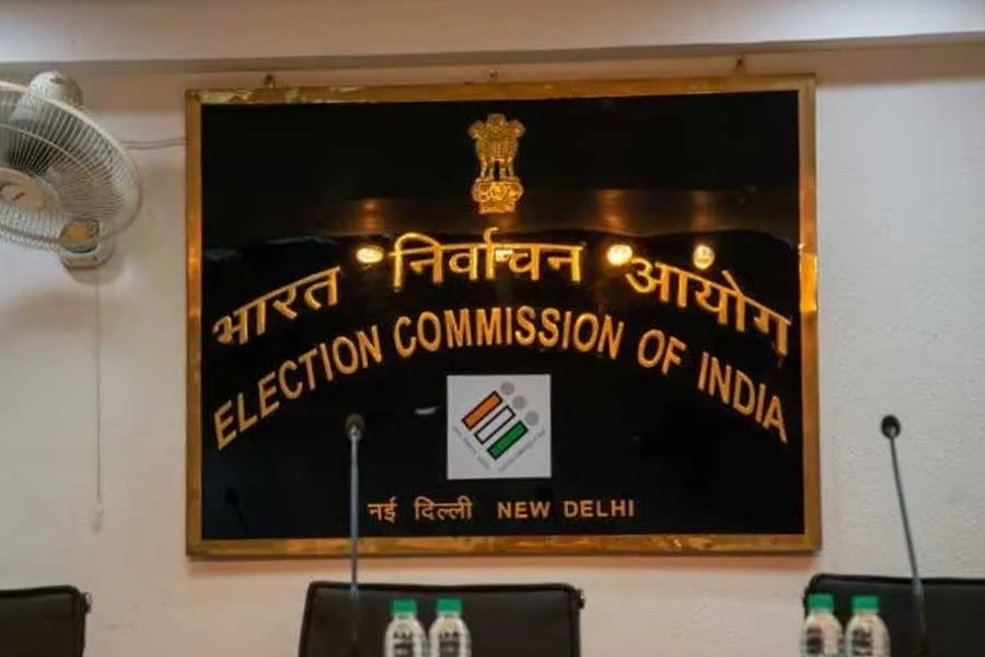 Two Electoral Officers Dismissed in UP Over Roll Errors