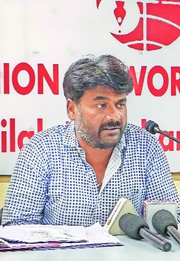 नागपूरच्या व्यवसायीने न्हावा शेव्यातून 4.53 टन तांबा गायब झाल्याची तक्रार केली