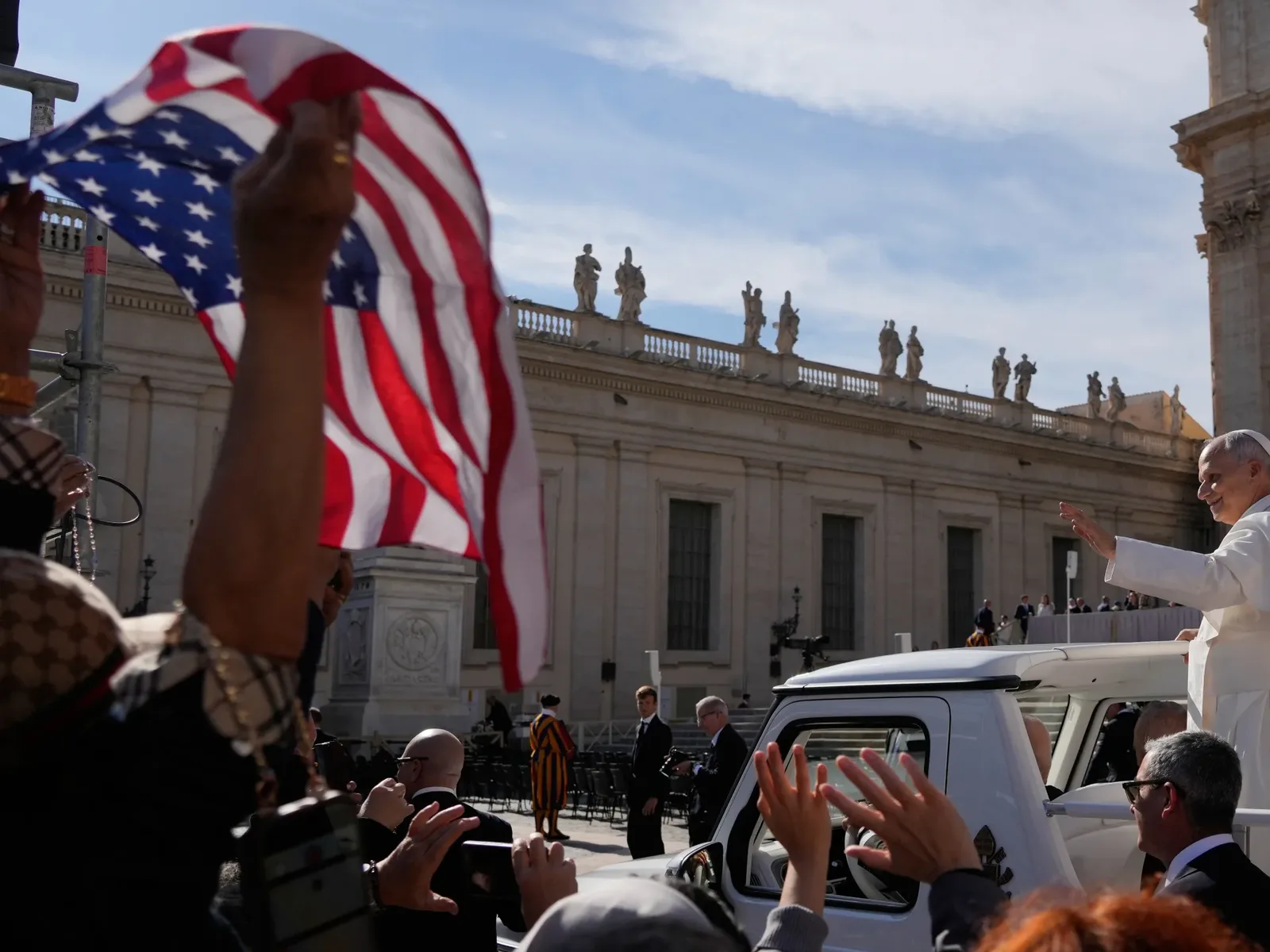 Pope Leo XIV Casts Historic Vote in Chicago for Midterm Elections