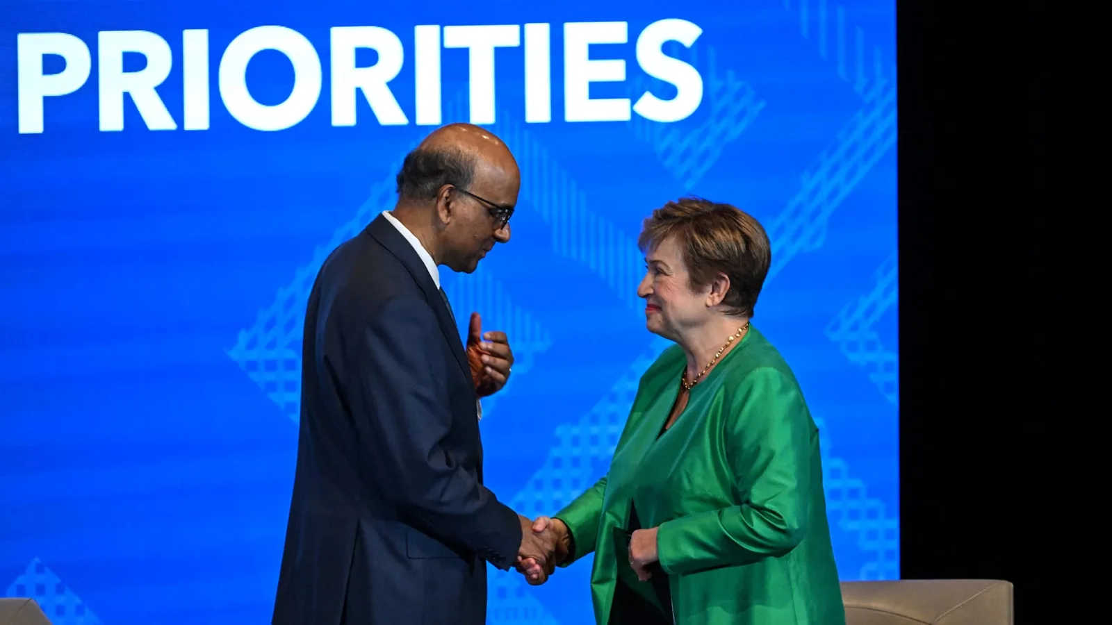 IMF Warns of AI Disruption as World Bank Calls for Job Support