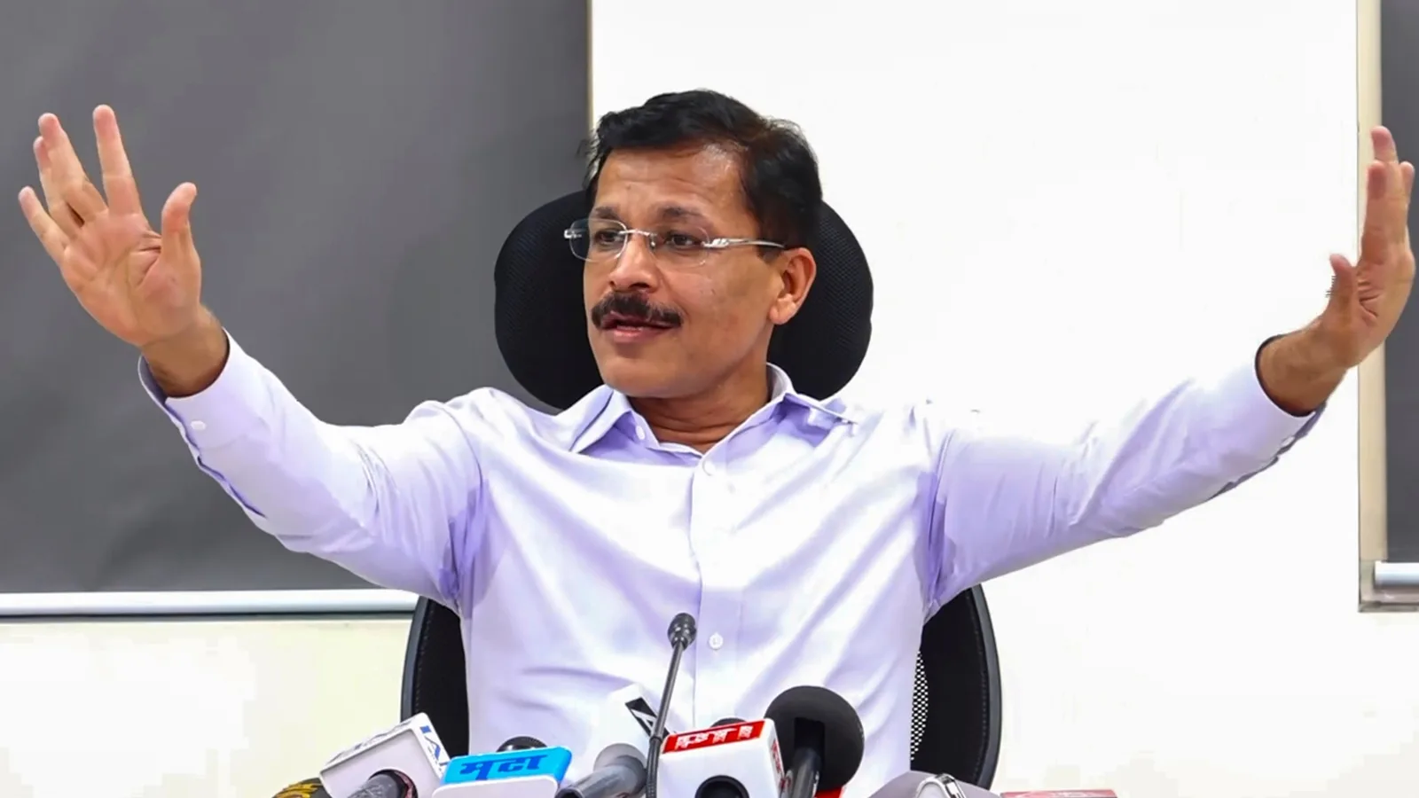 महाराष्ट्र FDA प्रमुख तुकाराम मुंडे ने ट्रांसफर की अफवाहों का खंडन किया